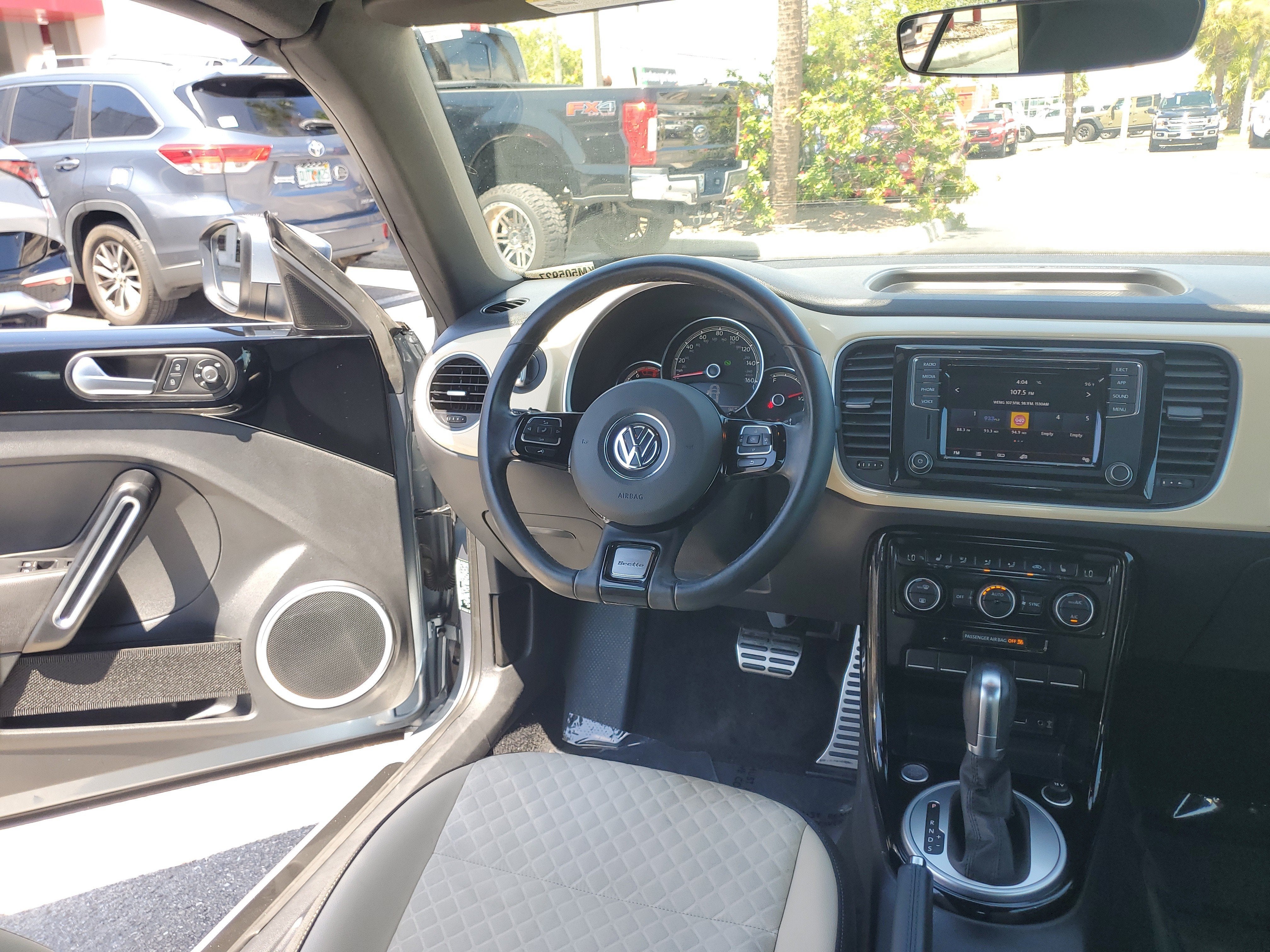 2019 Volkswagen Beetle Convertible S