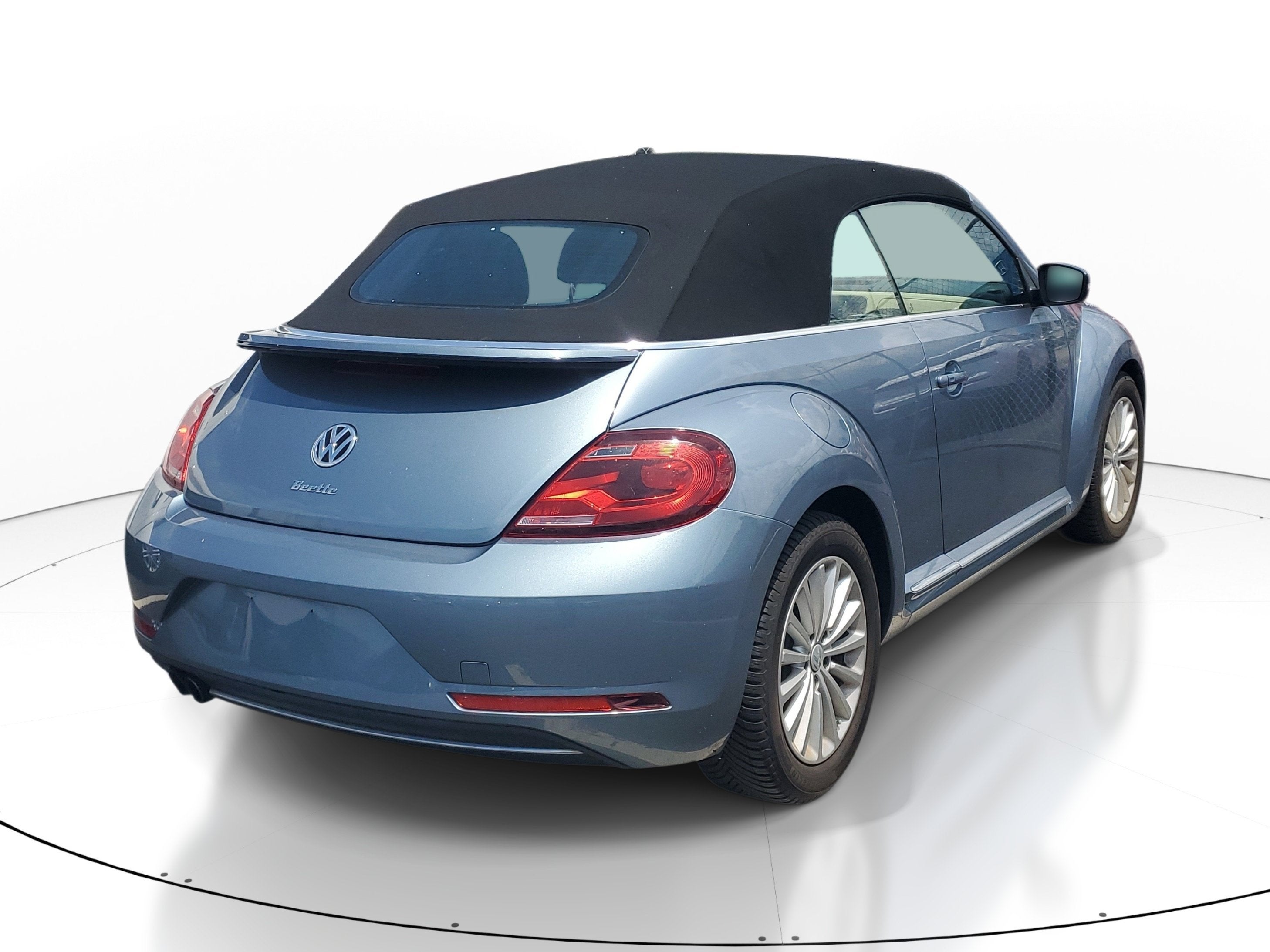 2019 Volkswagen Beetle Convertible S