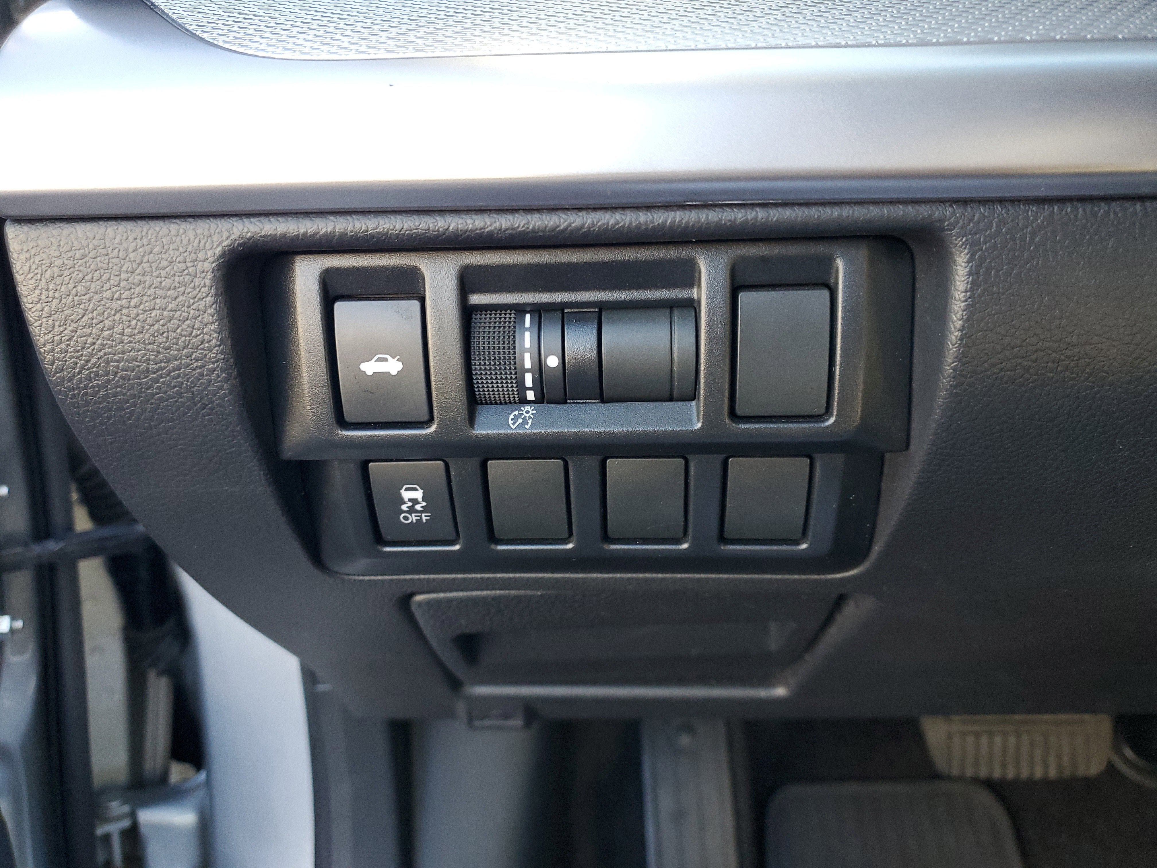 2015 Subaru Legacy 2.5i Premium