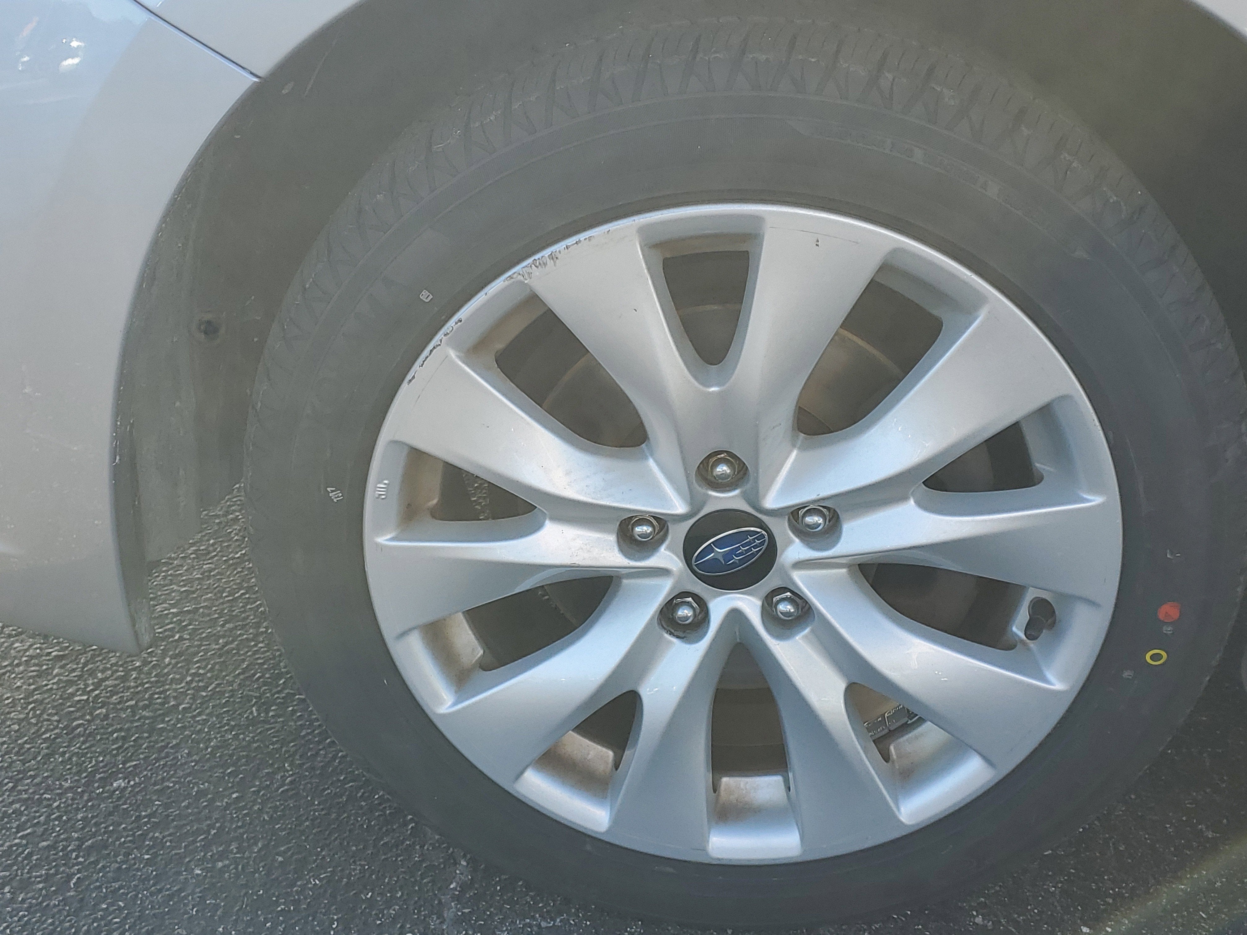 2015 Subaru Legacy 2.5i Premium