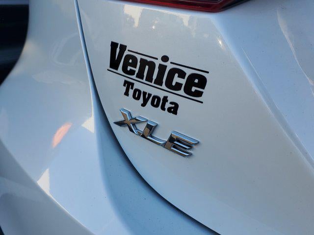 2019 Toyota Camry XLE