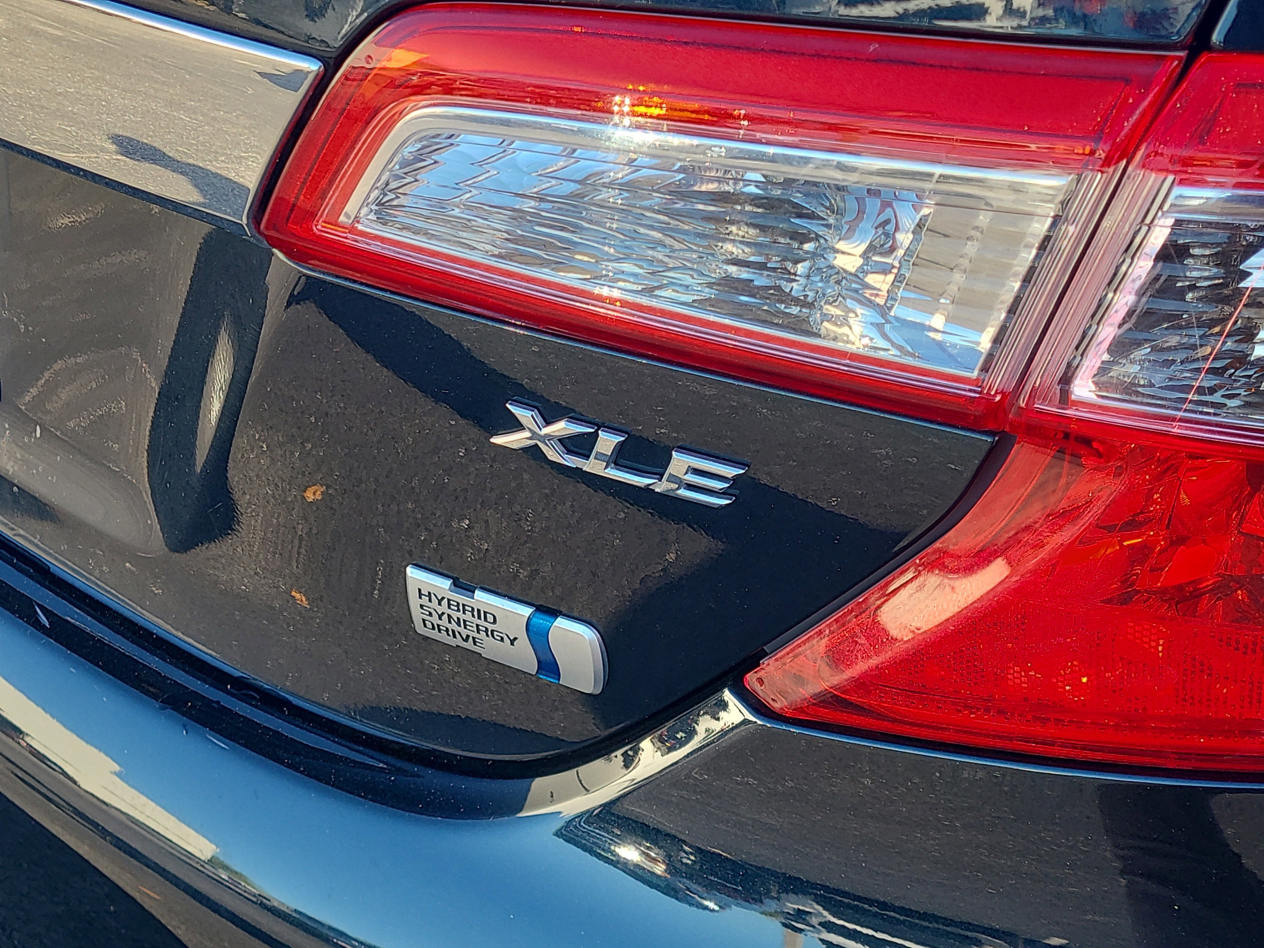 2013 Toyota Camry Hybrid LE