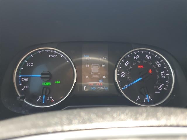 2022 Toyota RAV4 Hybrid XLE Premium