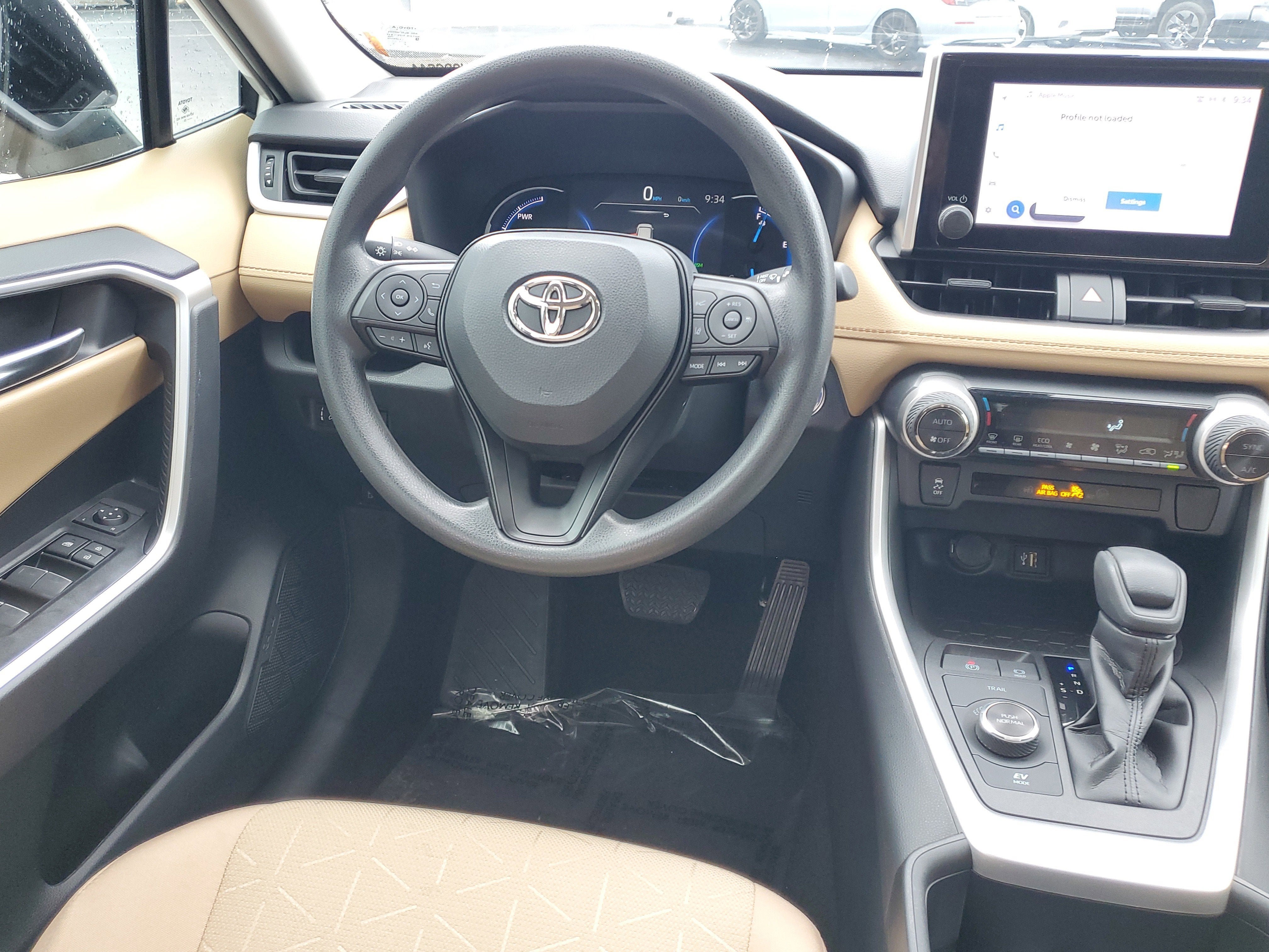 2023 Toyota RAV4 Hybrid XLE