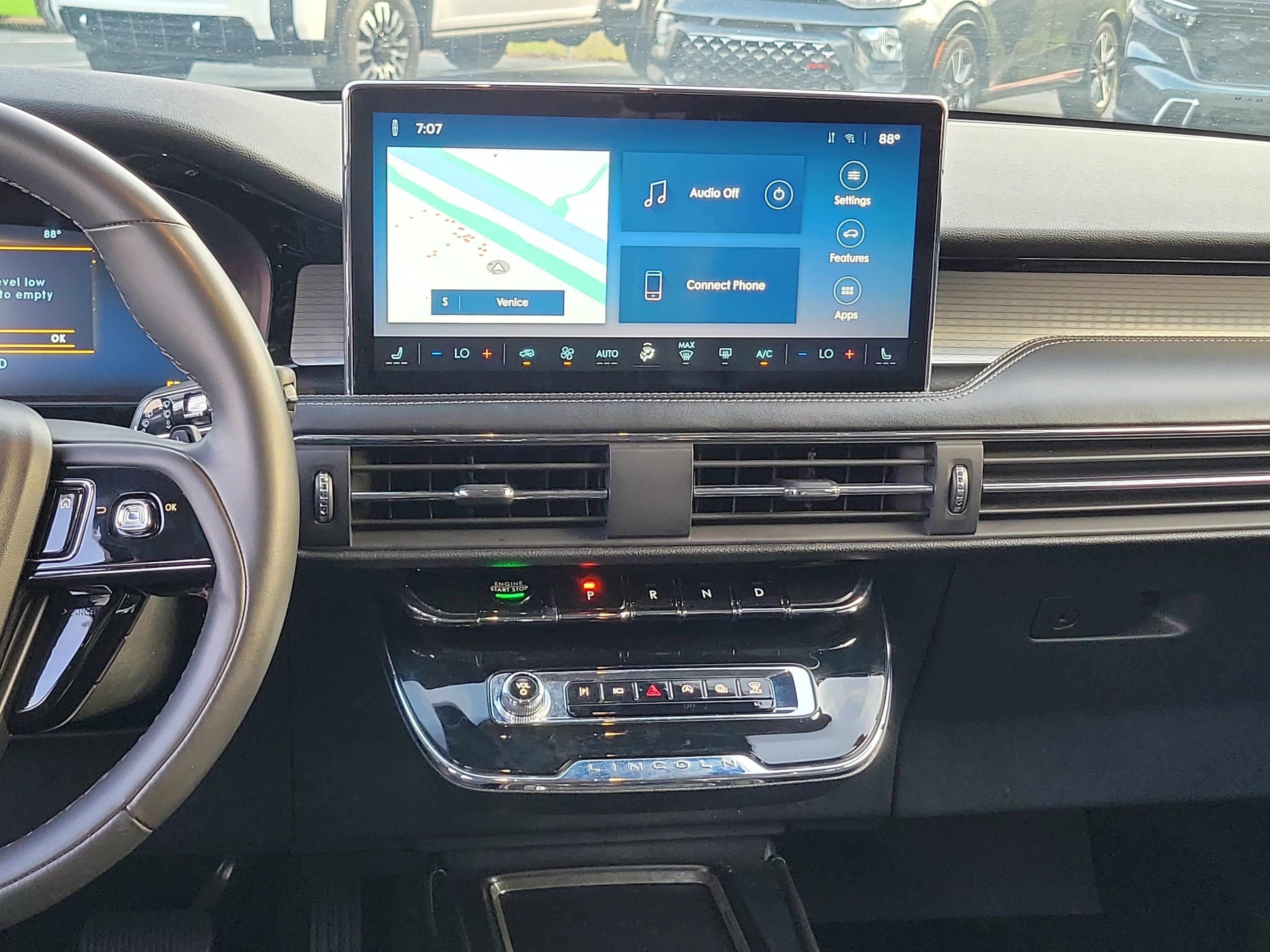 2023 Lincoln Corsair Standard
