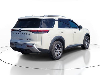 2023 Nissan Pathfinder SL