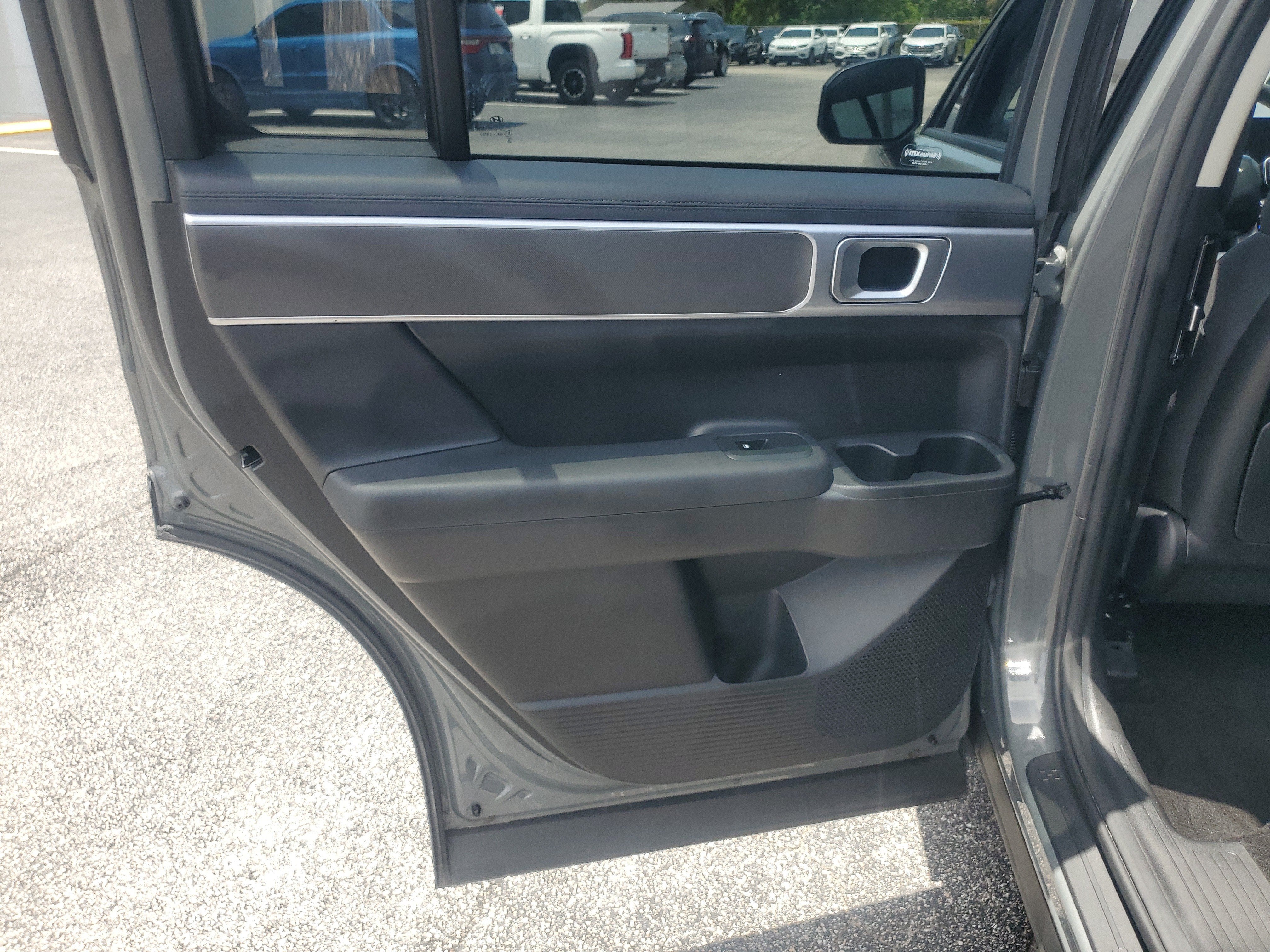 2024 Hyundai Santa Fe SE