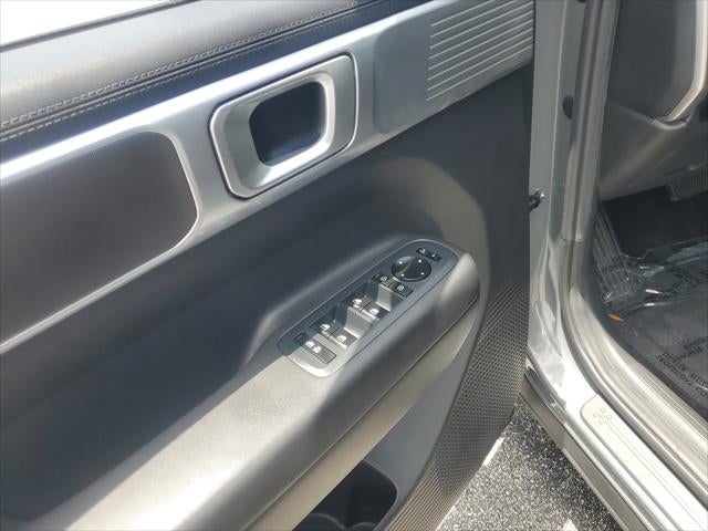2024 Hyundai Santa Fe SE
