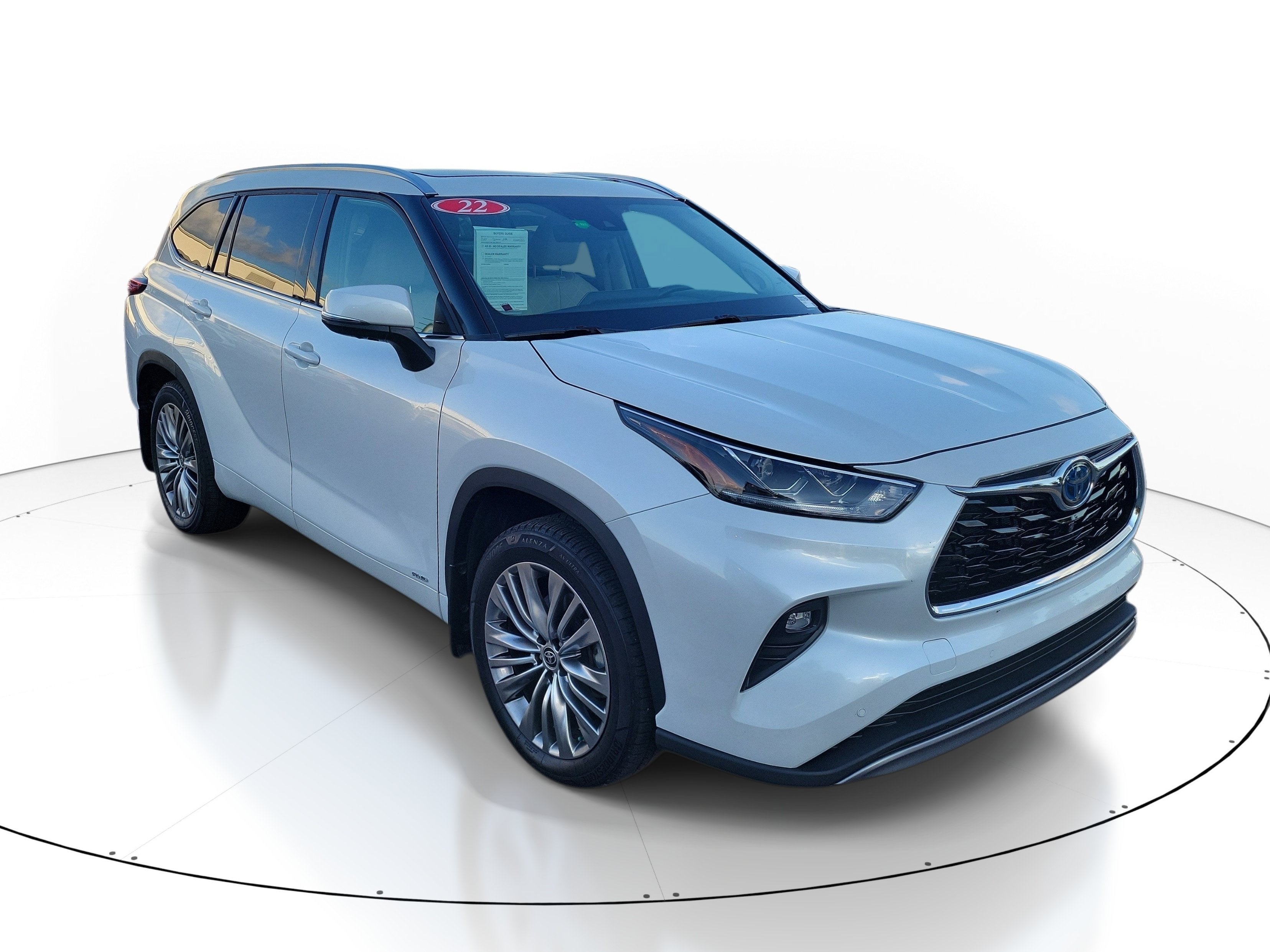 2022 Toyota Highlander Hybrid Platinum