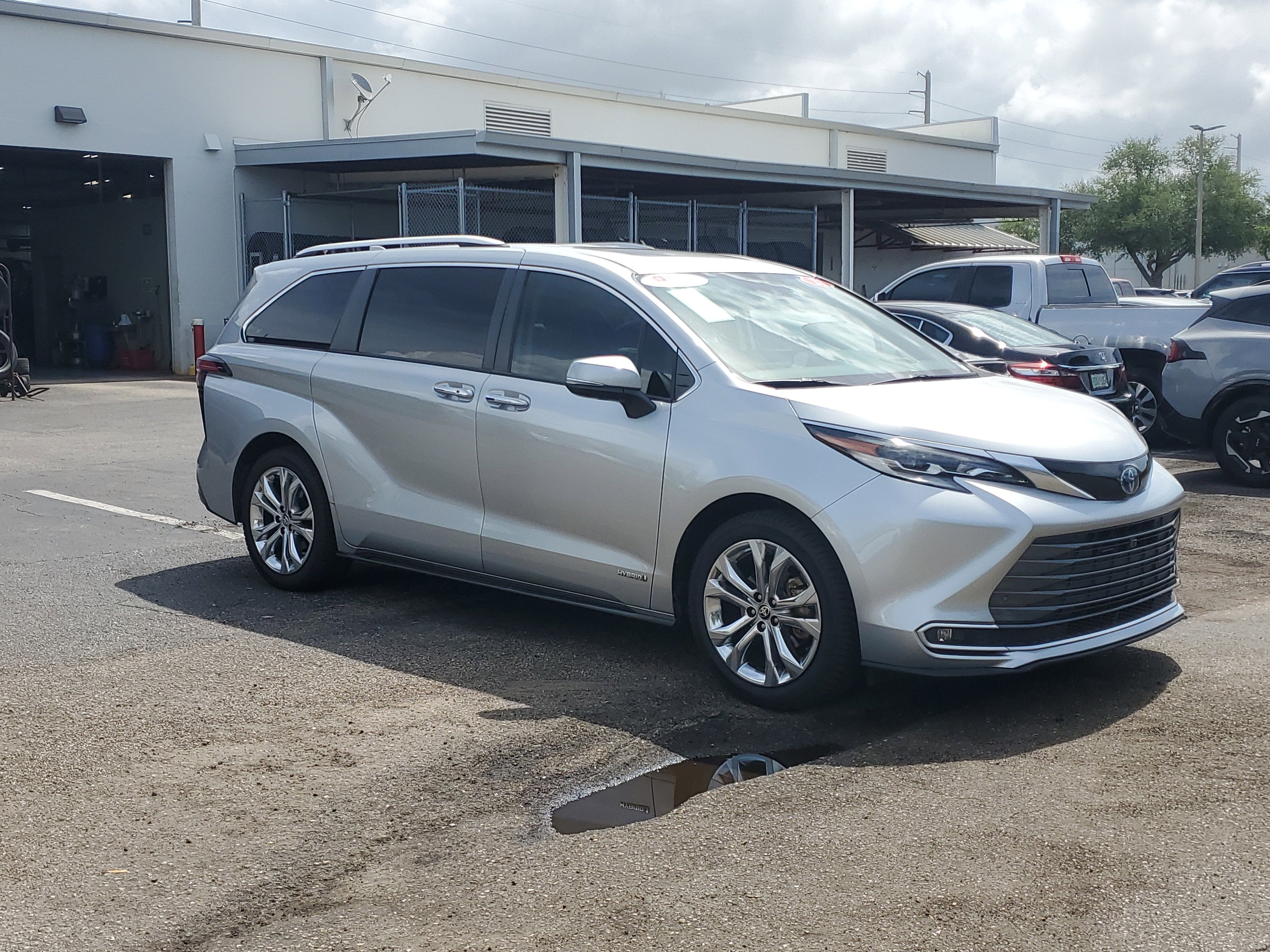 2021 Toyota Sienna Platinum
