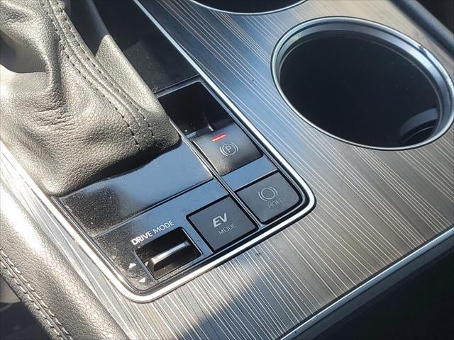 2023 Toyota Sienna Platinum