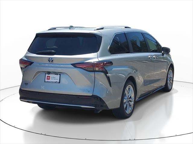 2023 Toyota Sienna Platinum