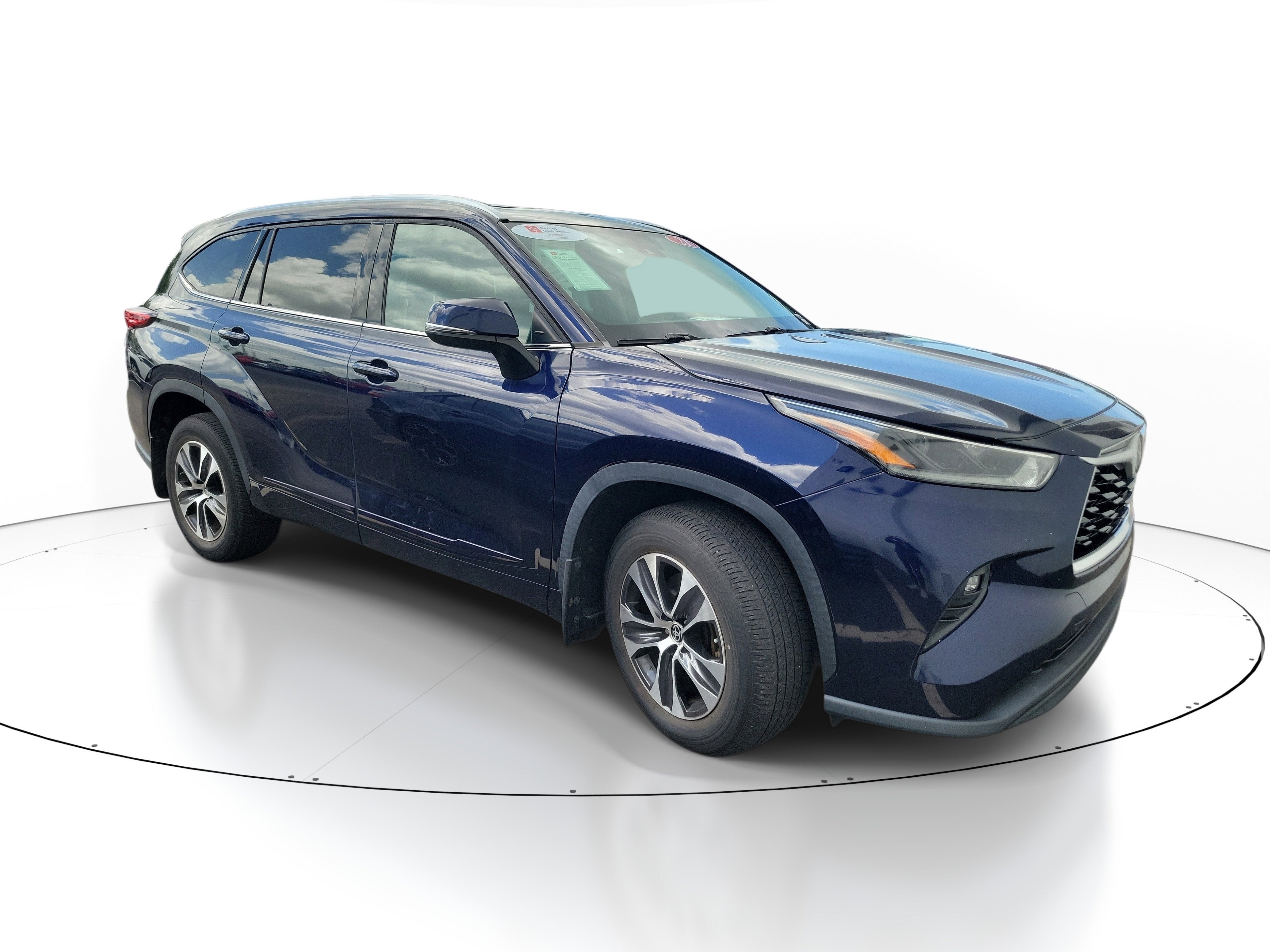 2021 Toyota Highlander XLE 4x4 V6's photo