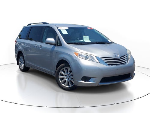 2017 Toyota Sienna LE