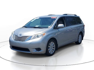 2017 Toyota Sienna LE