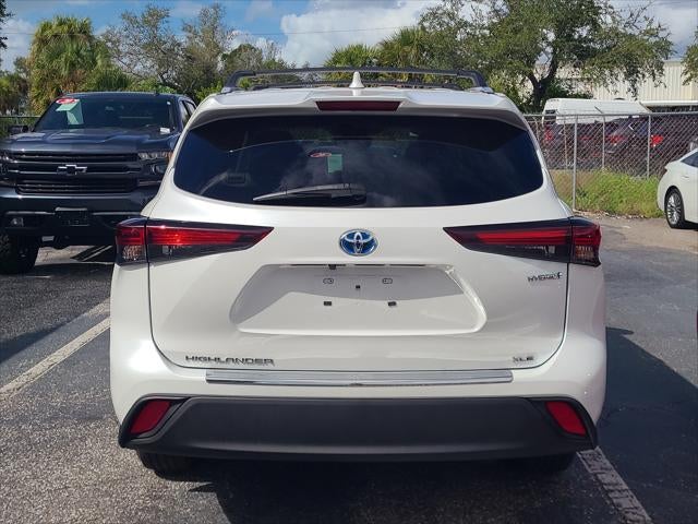 2024 Toyota Highlander Hybrid XLE