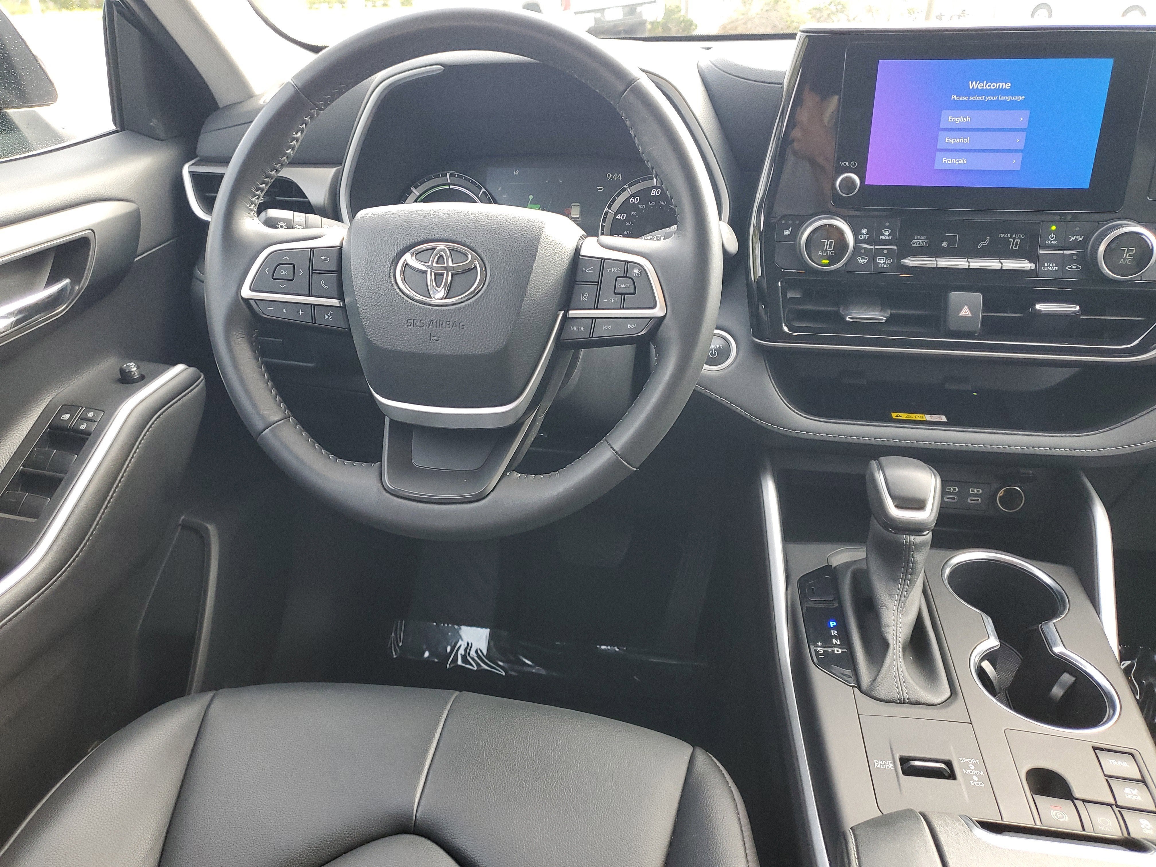 2024 Toyota Highlander Hybrid XLE