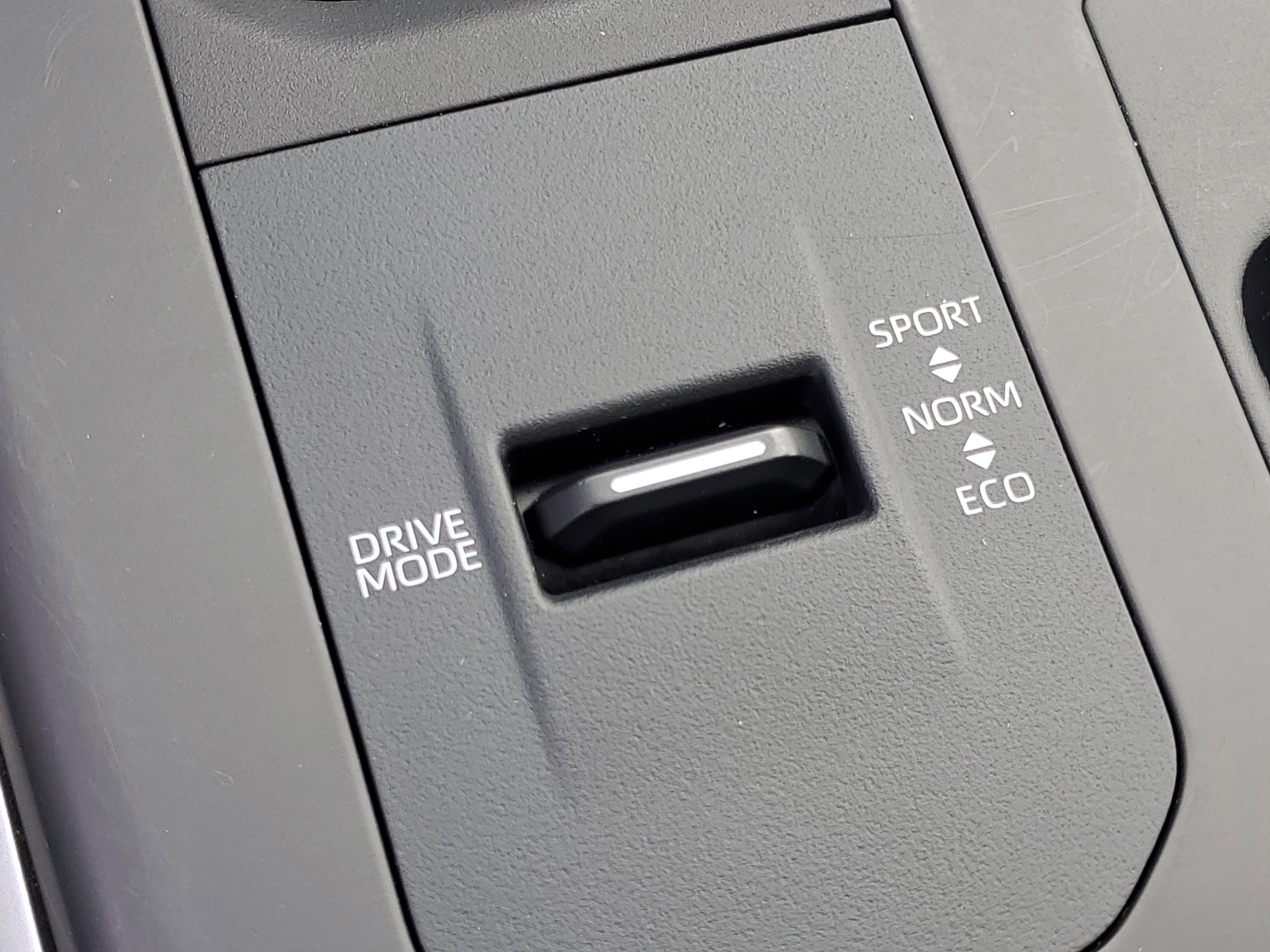 2024 Toyota Highlander Hybrid XLE