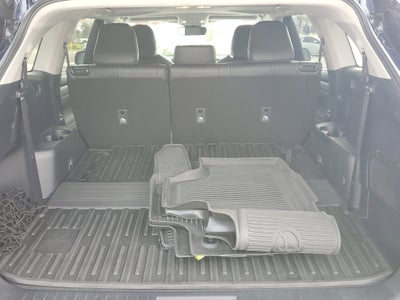 2024 Toyota Highlander Hybrid XLE