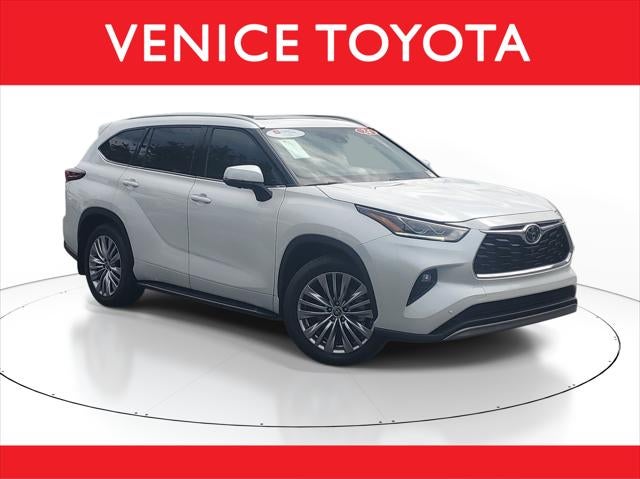 2024 Toyota Highlander Platinum