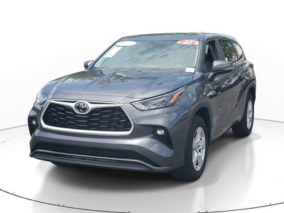 2023 Toyota Highlander LE