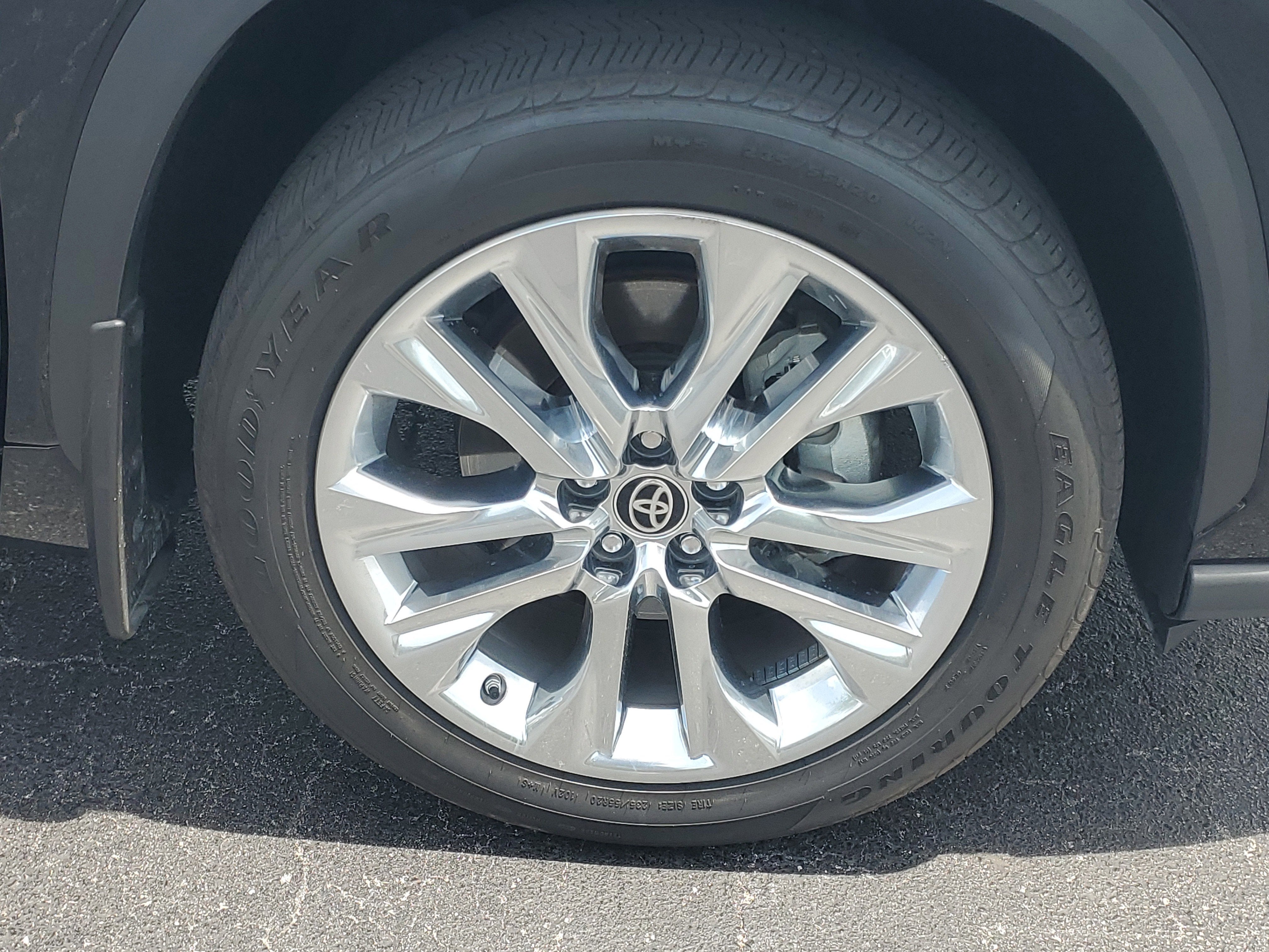 2024 Toyota Highlander Limited