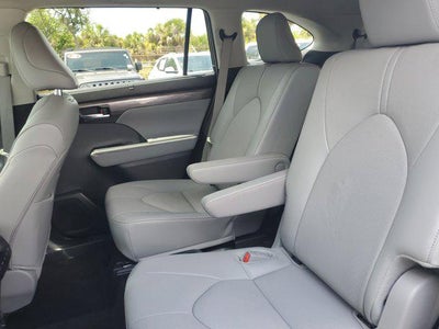 2024 Toyota Highlander Limited