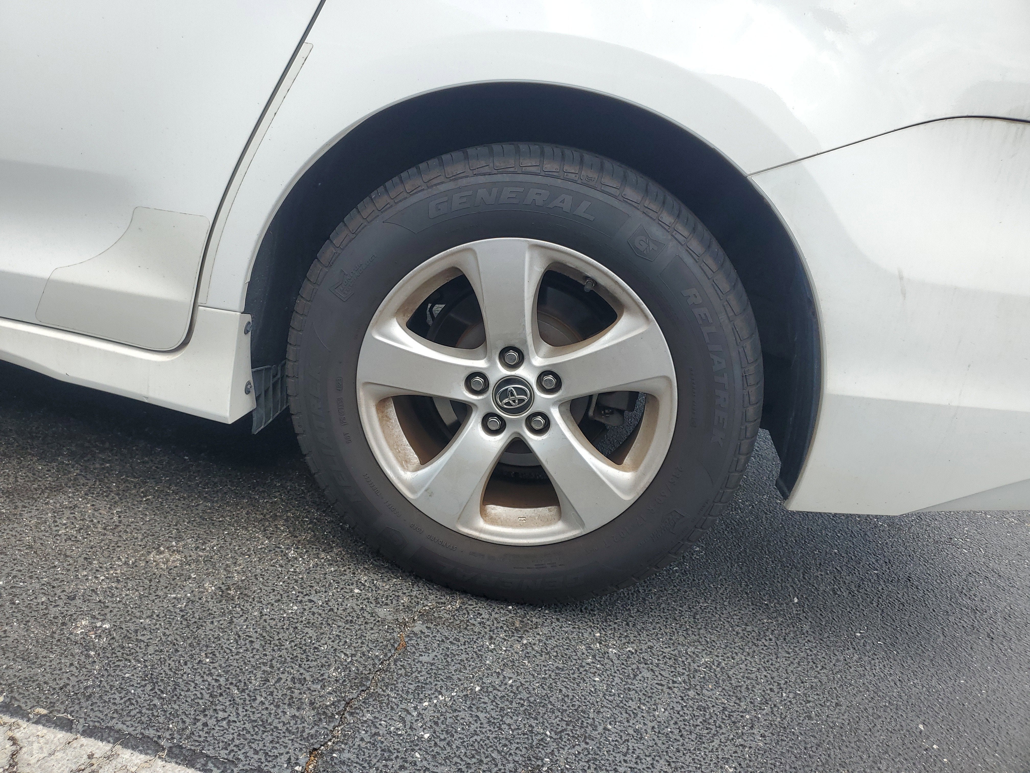 2018 Toyota Sienna LE Auto Access Seat