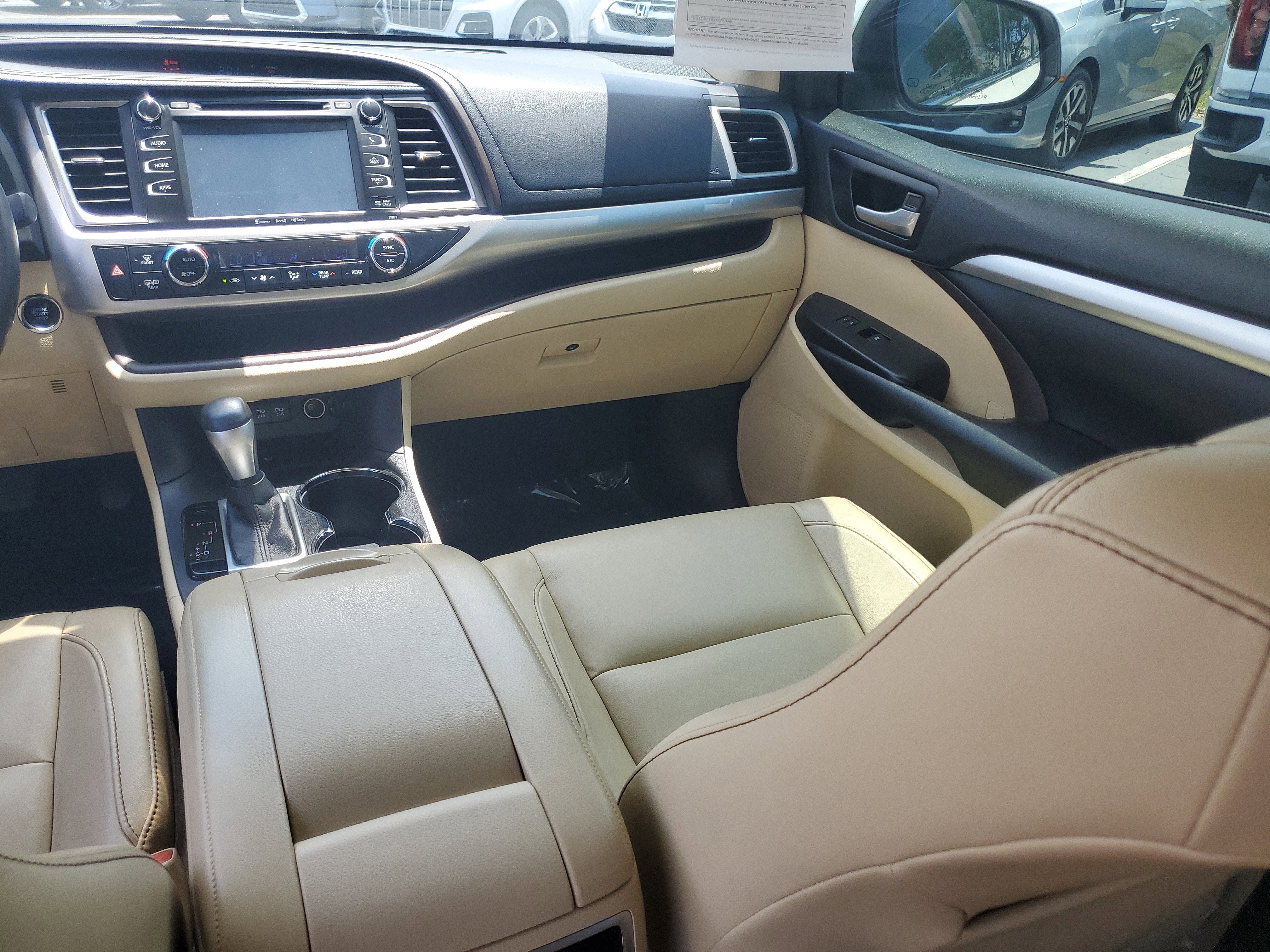 2017 Toyota Highlander XLE