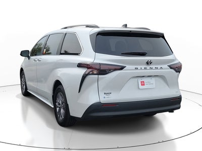 2026 Toyota Sienna XLE