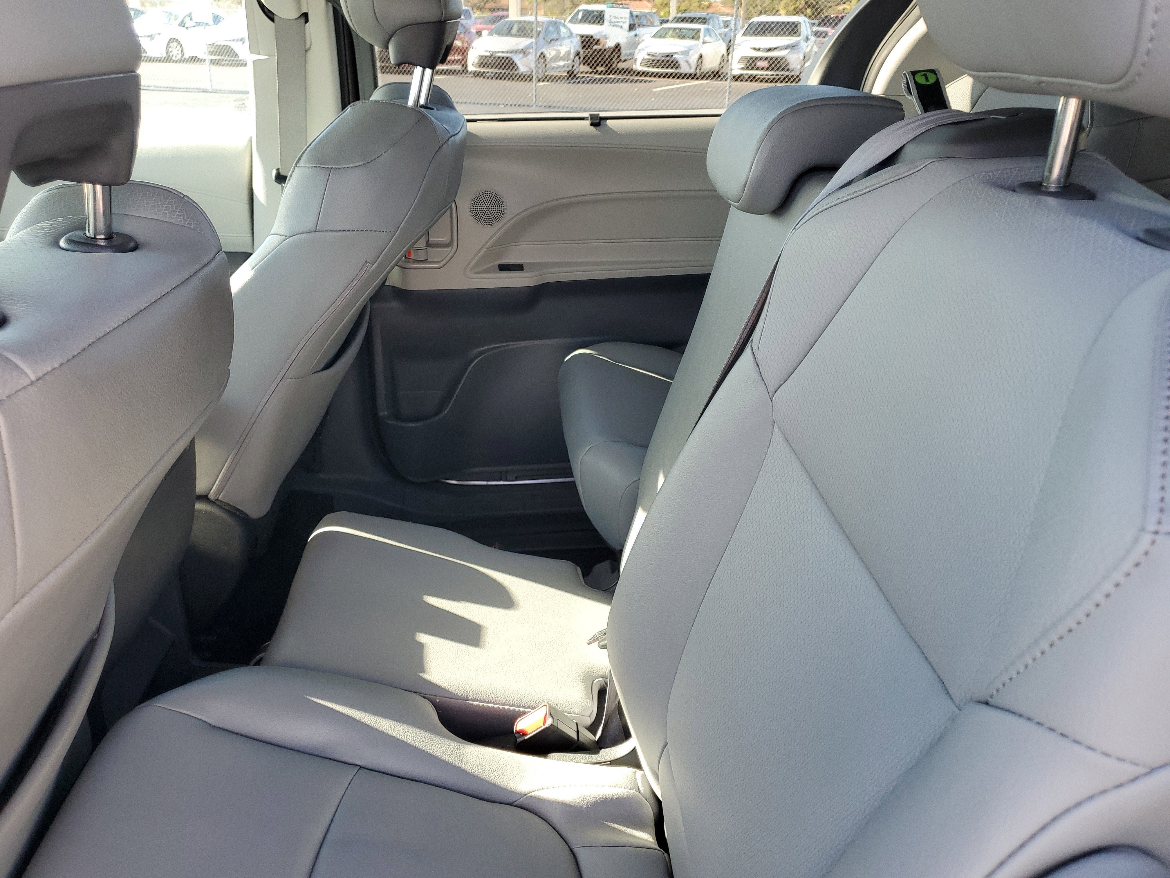 2023 Toyota Sienna XLE