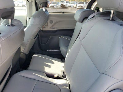 2023 Toyota Sienna XLE