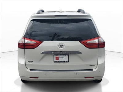 2018 Toyota Sienna XLE Auto Access Seat