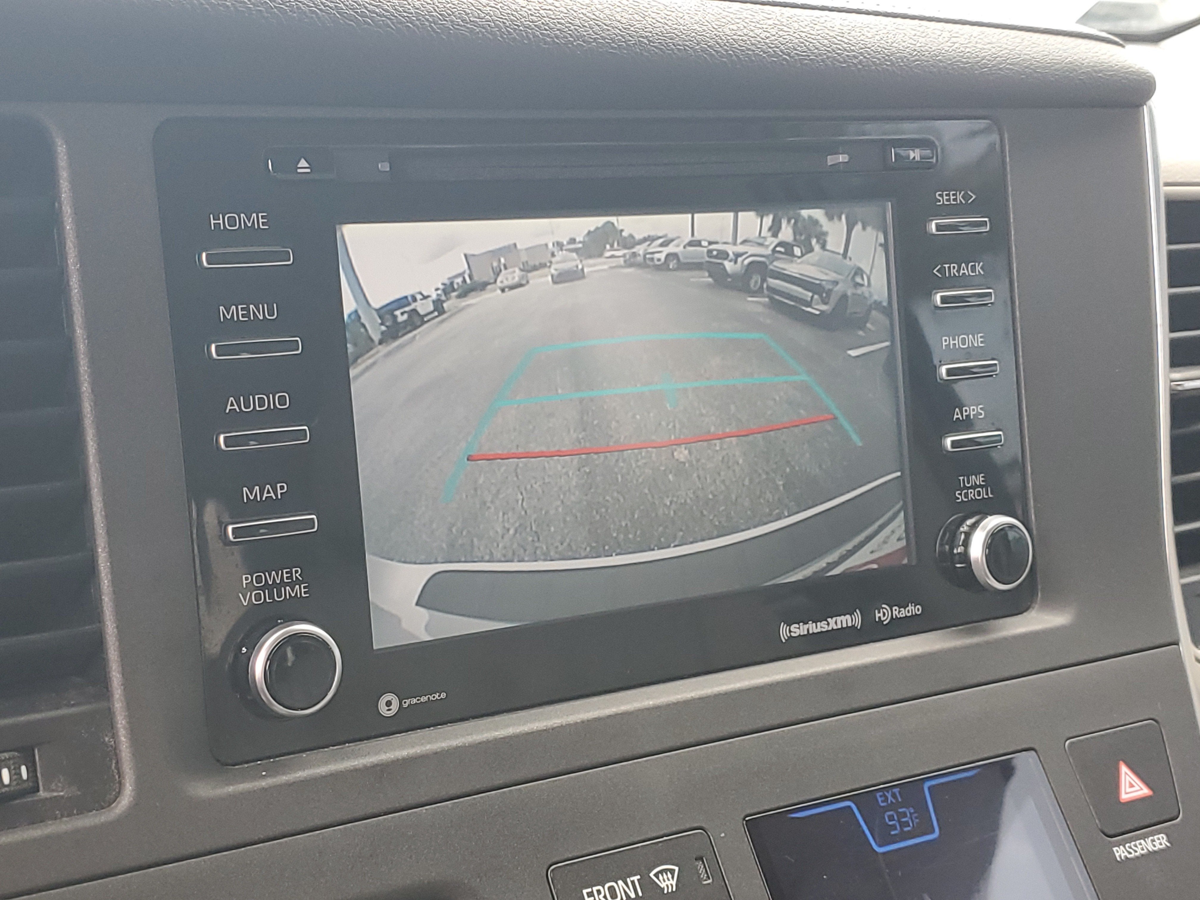 2018 Toyota Sienna XLE Auto Access Seat
