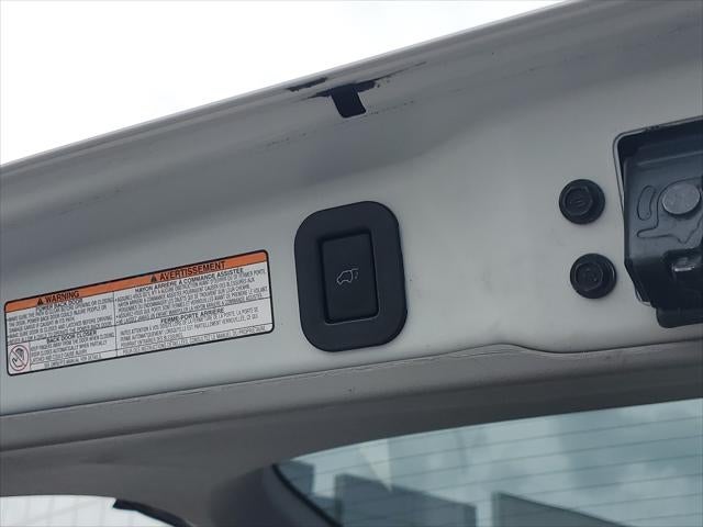 2018 Toyota Sienna XLE Auto Access Seat