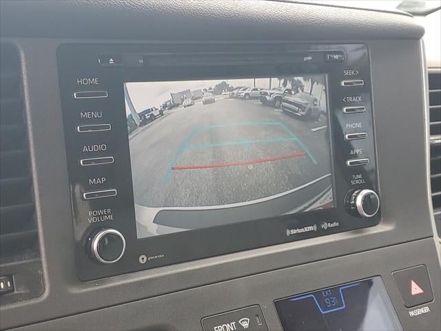2018 Toyota Sienna XLE Auto Access Seat