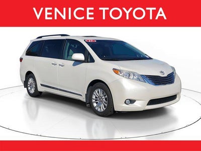 2017 Toyota Sienna XLE