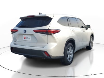 2022 Toyota Highlander Hybrid LE