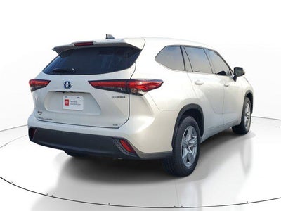 2022 Toyota Highlander Hybrid LE
