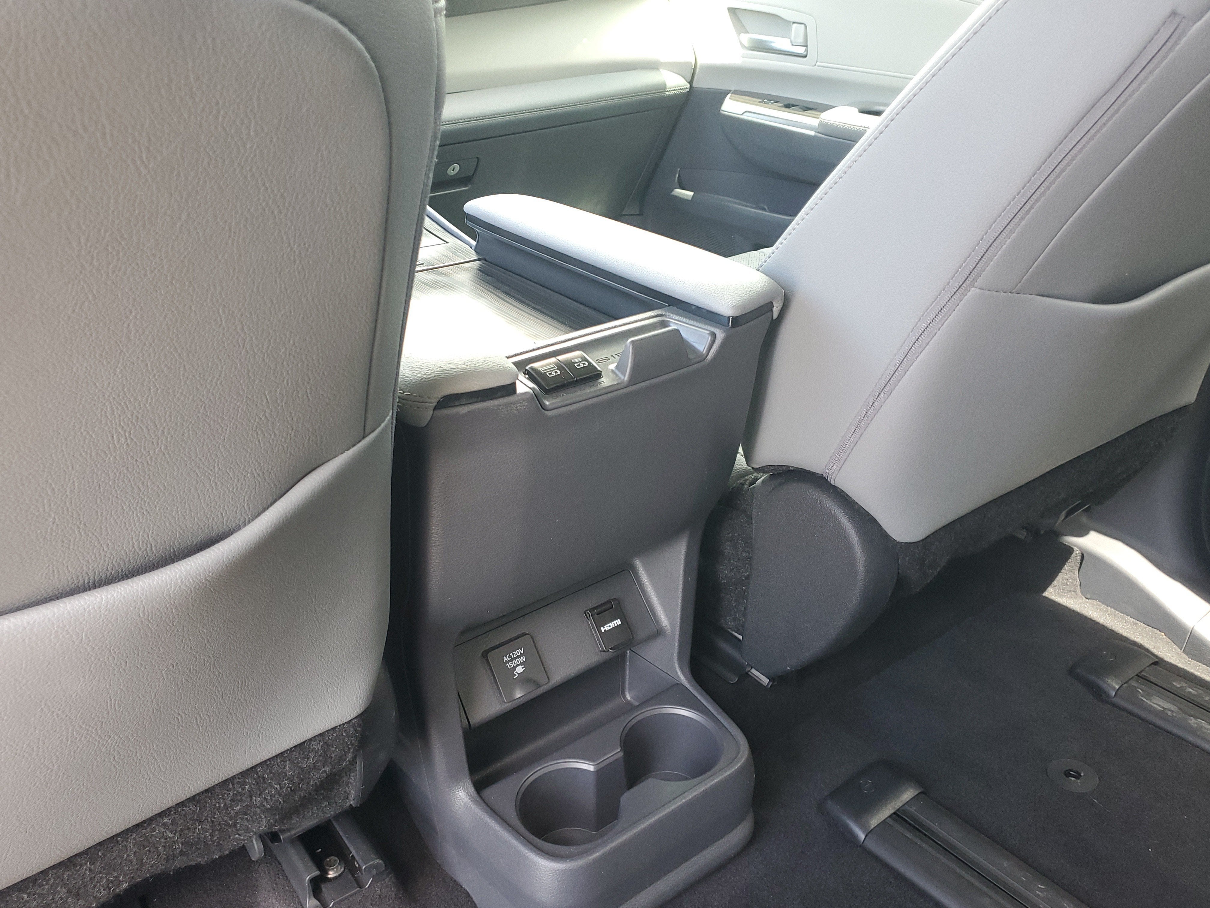 2024 Toyota Sienna Limited