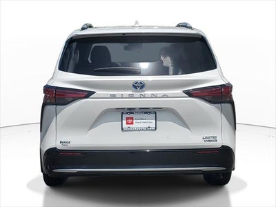 2024 Toyota Sienna Limited