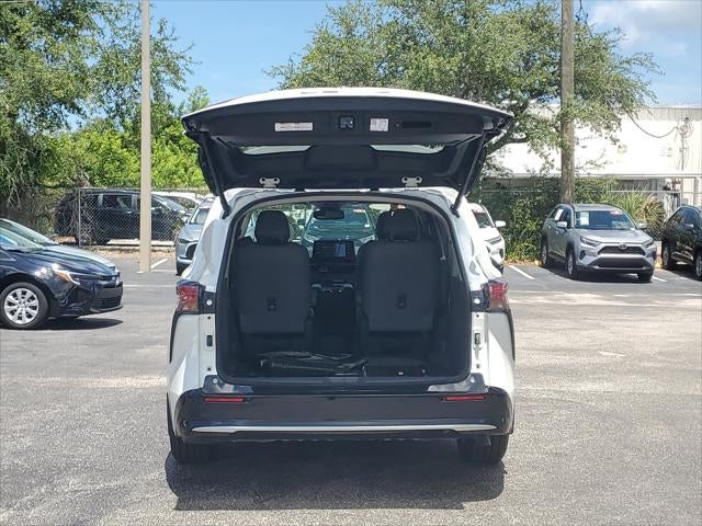 2024 Toyota Sienna Limited