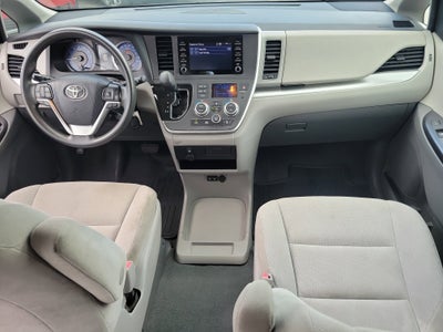 2020 Toyota Sienna L