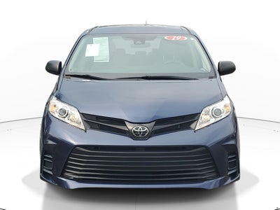 2019 Toyota Sienna L