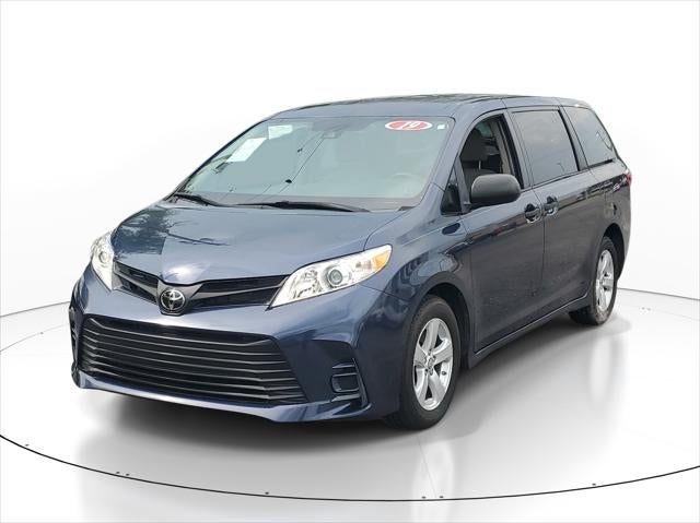 2019 Toyota Sienna L