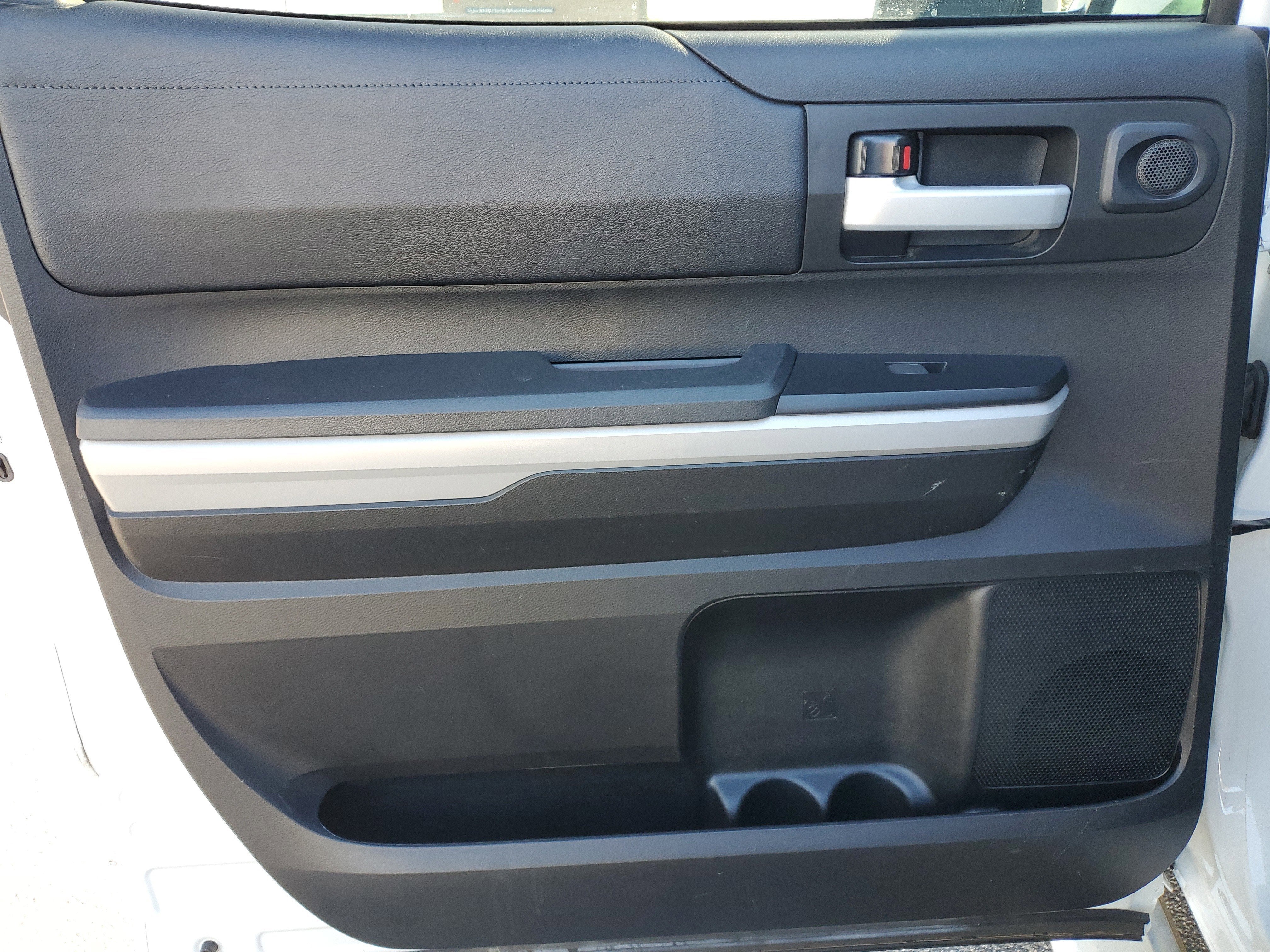 2018 Toyota Tundra 2WD SR5