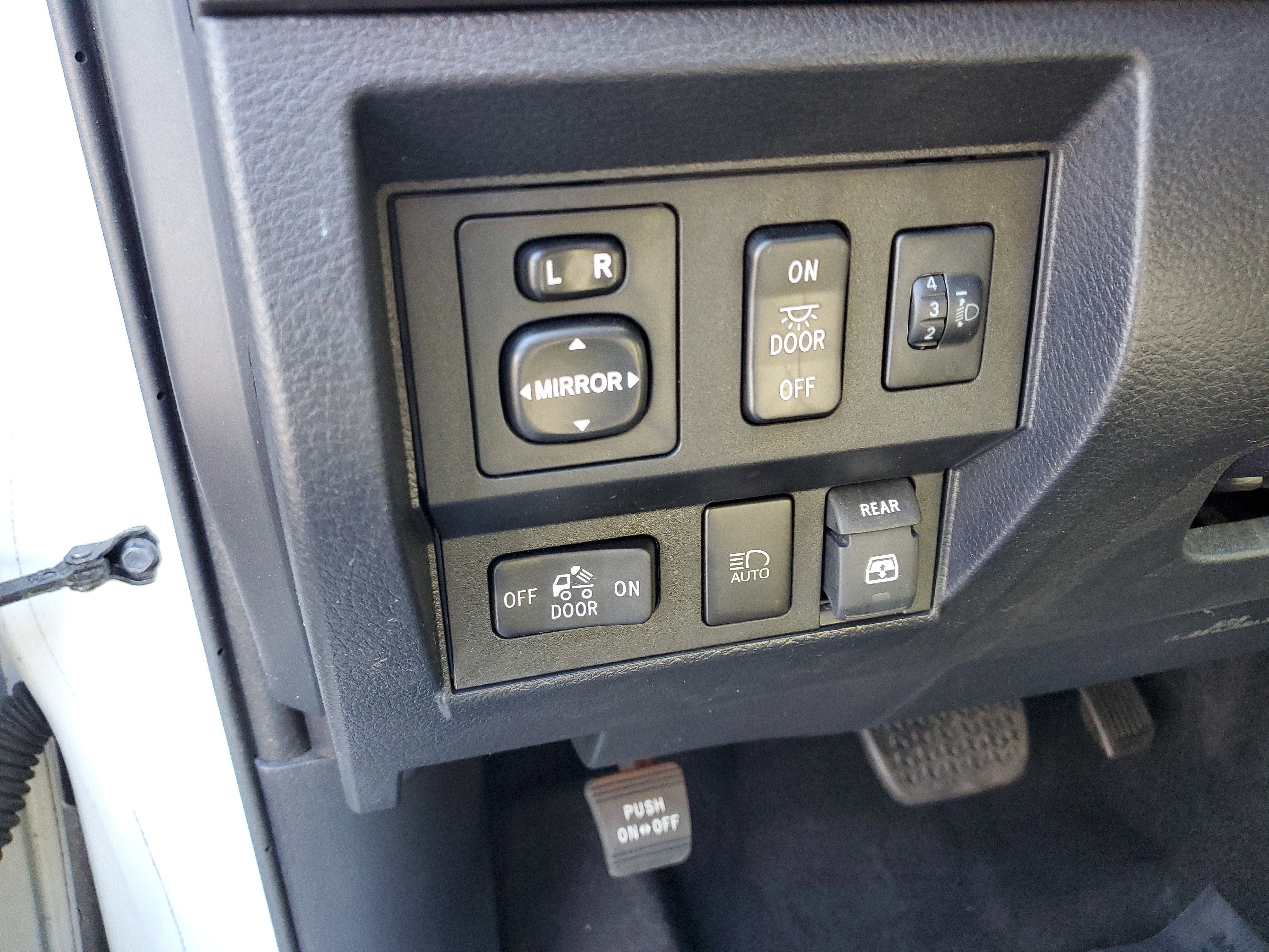 2018 Toyota Tundra 2WD SR5