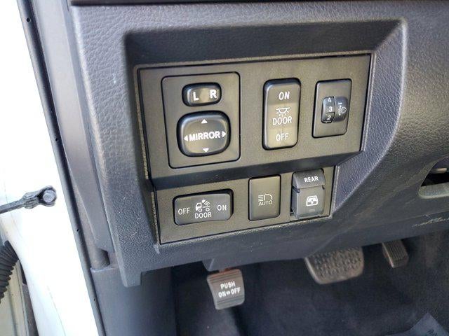 2018 Toyota Tundra 2WD SR5