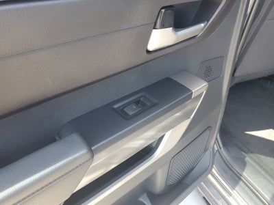 2022 Toyota Tundra 2WD SR5