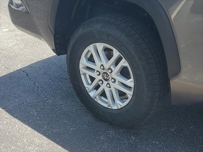 2022 Toyota Tundra 2WD SR5